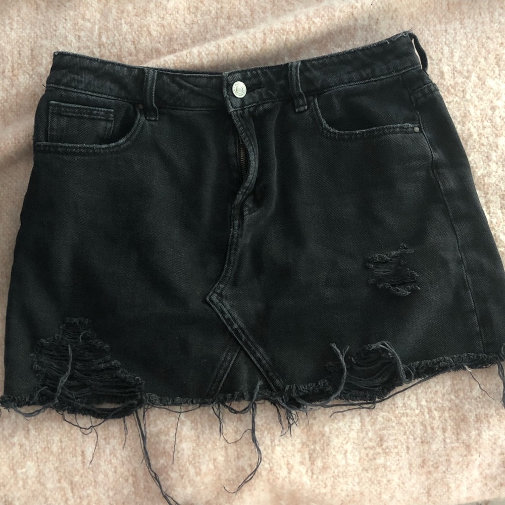 PacSun Black Denim Skirt Size 28